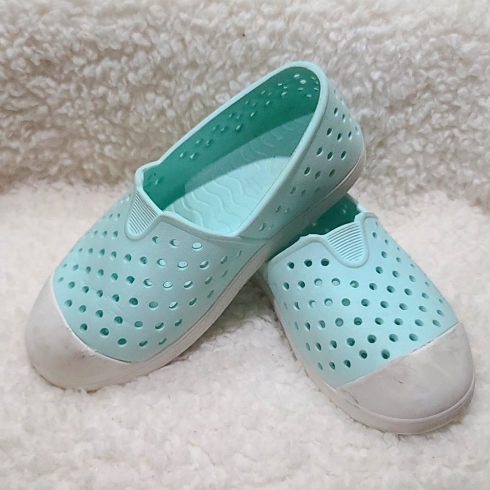 Mint Water Shoes